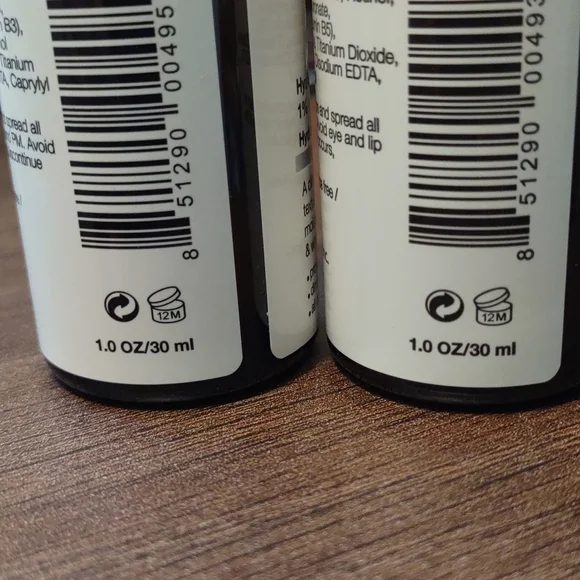 Hyaluronic acid+vitamin C serum and retinol serum duo - Picture 4 of 7